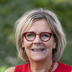 AnneMarie (1)